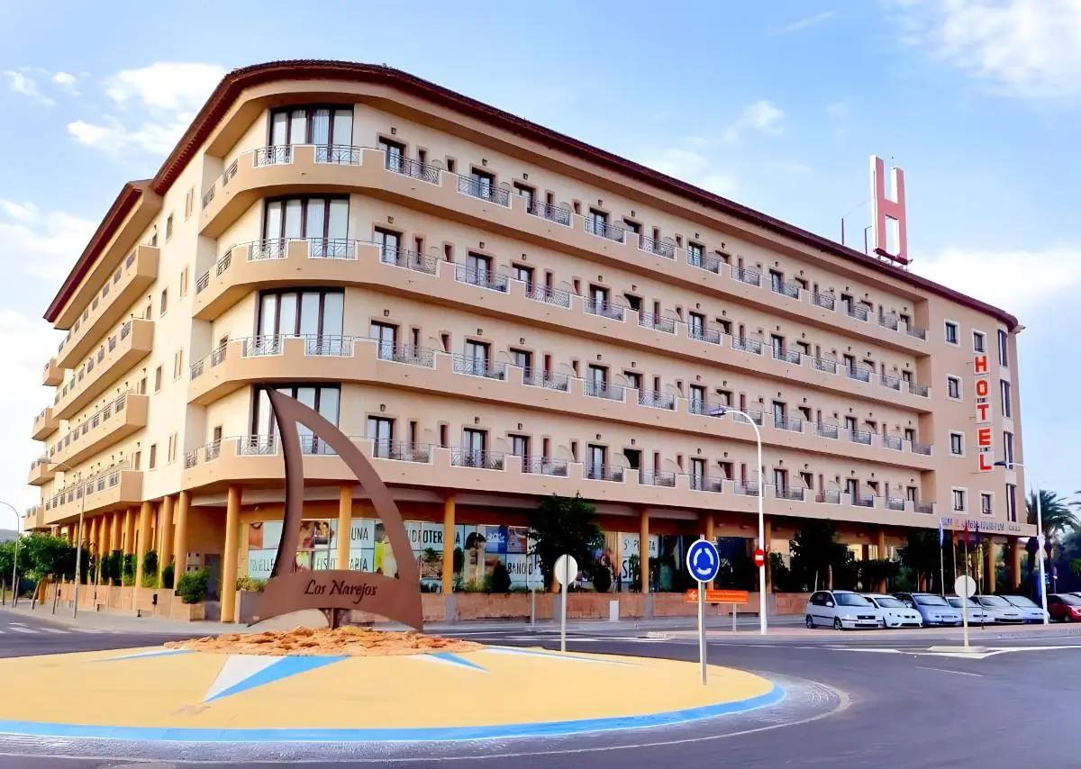 hotel monarque los narejos